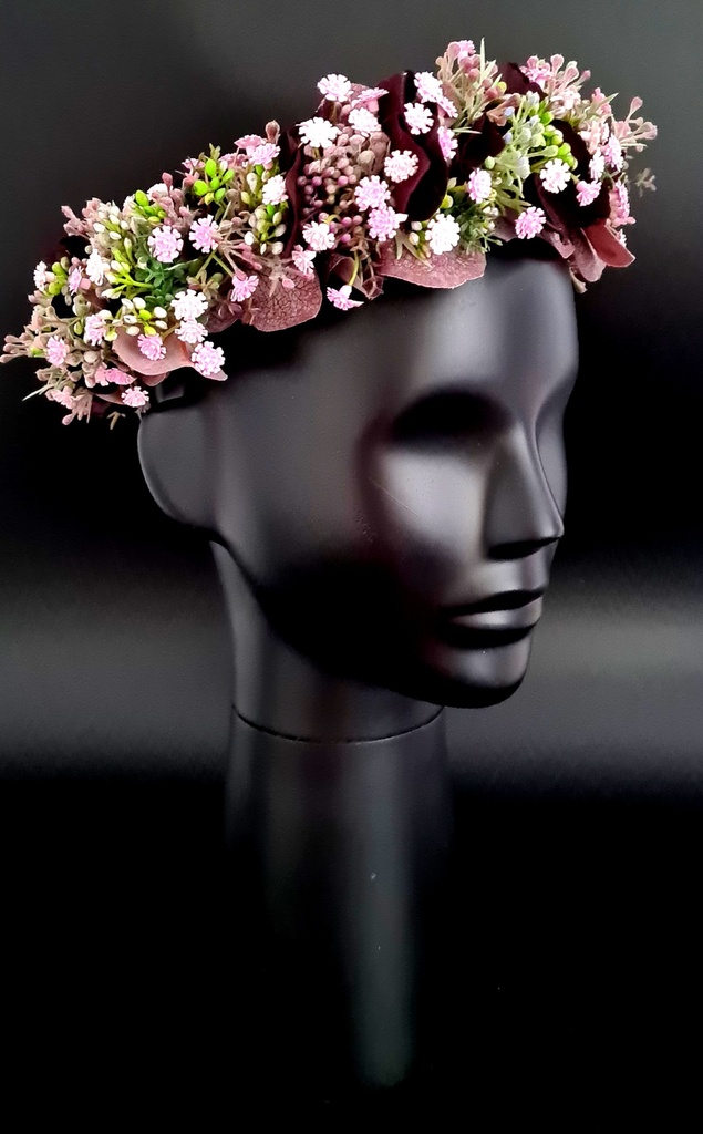 Artificial flowers head wreath