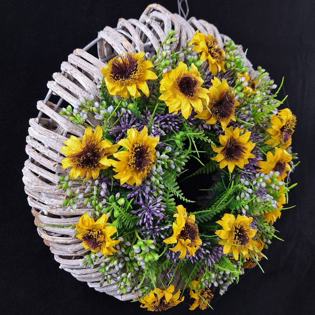 Türkranz aus Rattan mit Kunst-Sonnenblumen2